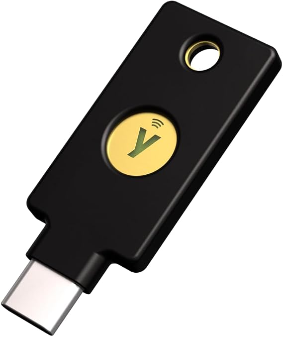Yubico - Security Key C NFC - Basic compatibility - Multi-factor authentication (MFA) security key and passkey connect via USB-C or NFC FIDO certified