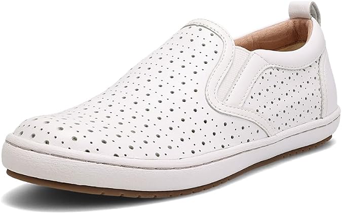 Taos Footwear Women's Court Sneaker
