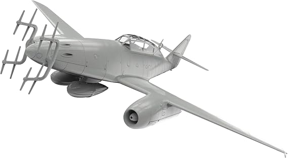 Airfix Messerschmitt Me 262B-1a 1:72 Military Aircraft Plastic Model Kit A04062
