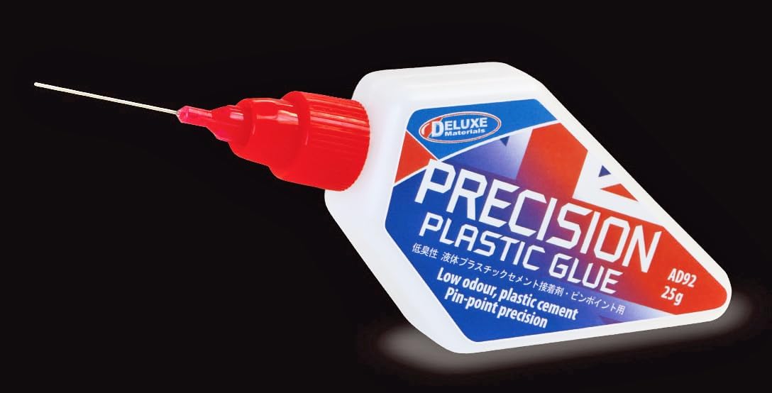 Deluxe Materials AD92 All Scale Precision Plastic Glue - in Pinpoint Applicator Bottle .9oz 25g