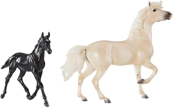 Breyer Horses Traditional Series Encore & Tor | 2 Horse Set | Horse Toy Model | 1:9 Scale | Model 1840, White