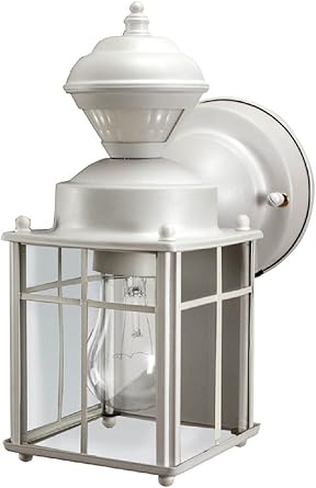 Heath Zenith SL-4132-MW Bayside Mission Style 150-Degree Motion Sensing Decorative Security Light, Matte White
