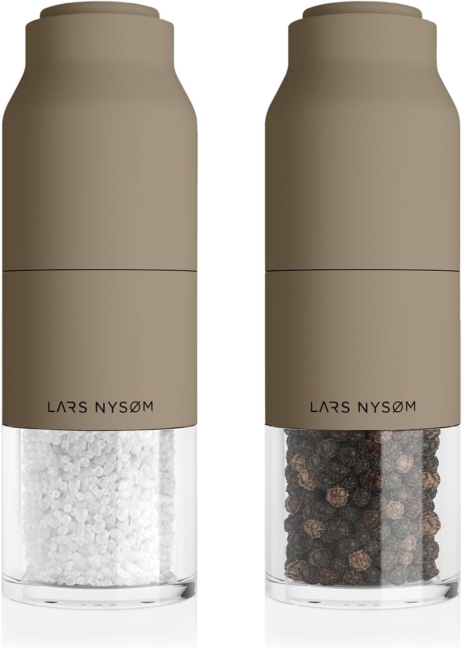 LARS NYSØM Stainless Steel Salt and Pepper Mill Set with Adjustable Ceramic Grinder I Manual Spice Mill Set Greige