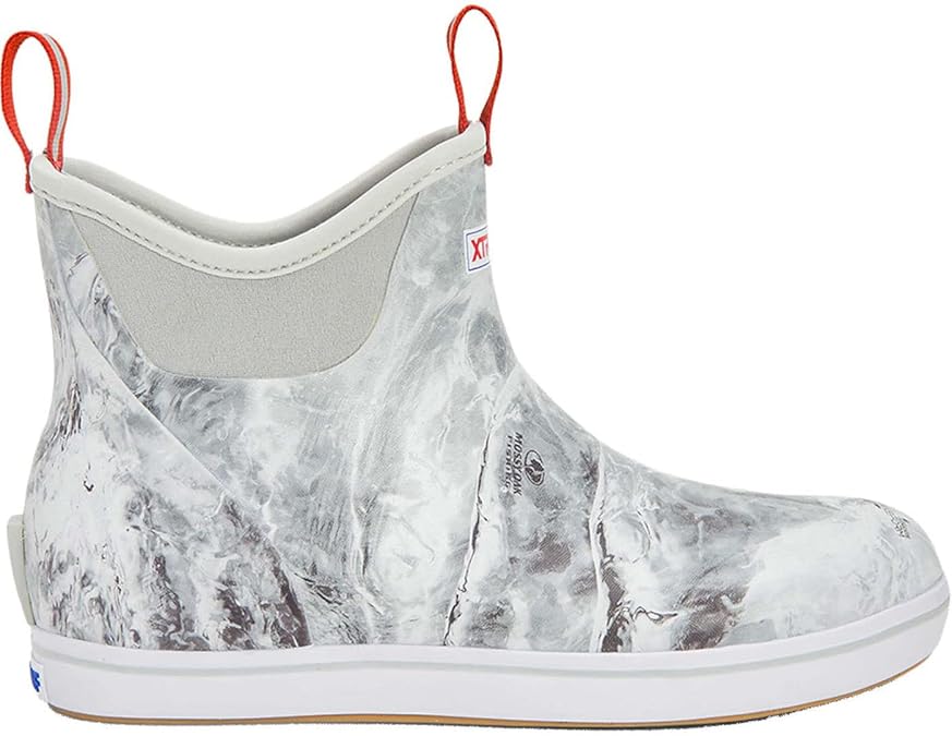 Xtratuf Men's 6 Inch Ankle Deck Boot Mossy Oak Hailstone 10