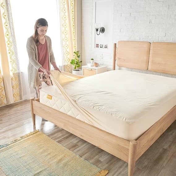 Happsy Organic Waterproof Mattress Protector Pad - Elastic Fitted Mattress Protector - Machine Washable Mattress Topper Breathable Fitted Cover for Twin Mattress - 38" x 75"