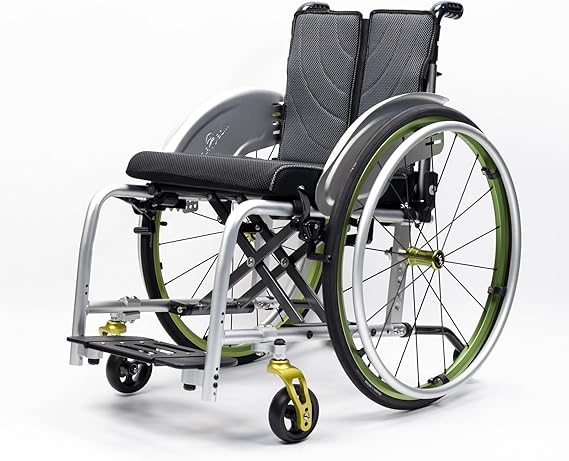 Lightweight Folding Sports Wheelchair All-Terrain Mute Wheels Hand Brake Anti-Tippers Portable Aluminum Manual for Adults Seniors(Green2,Seat Width 40cm/15.74in)