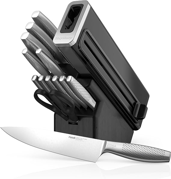Ninja StaySharp 14-Piece Stainless Steel Knife Set, K62014EUUK | Charcoal Wood Block & Built-In Sharpener K62014EUUK