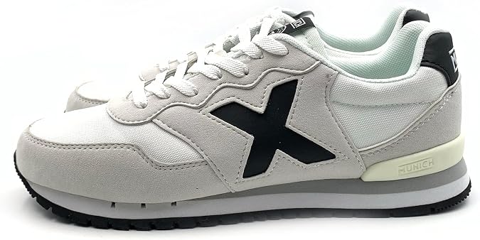 Munich Unisex-Adult Sneaker