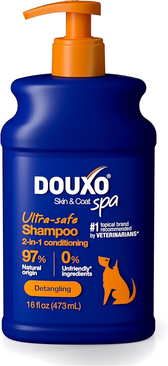 DOUXO Skin & Coat SPA - Ultra Safe 2-in-1 Conditioning Dog Shampoo, 16 fl. oz. Formulated to cleanse, deeply hydrate, soften the coat, silky, tangle-free and gentle on the skin