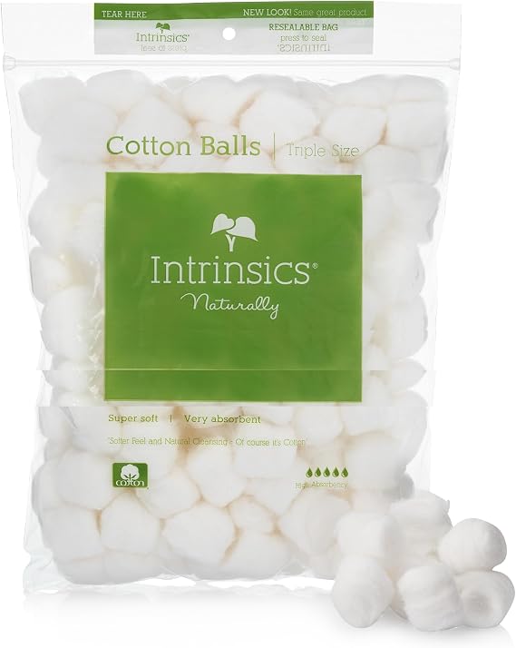Intrinsics Cotton Balls, Medium-Sized, 300 Pcs