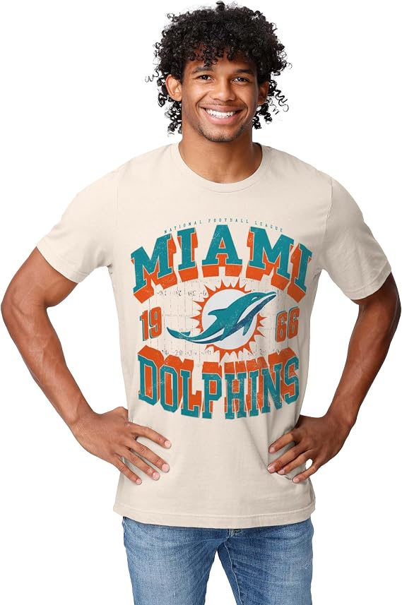 FOCO NFL Mens NFL Team Logo Field Arched Wordmark T-Shirt