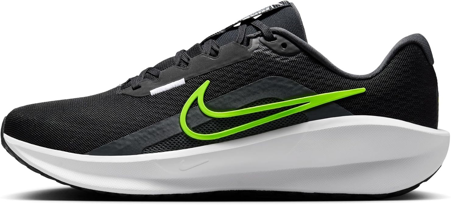 Nike Men's Nike Downshifter 13Sneaker