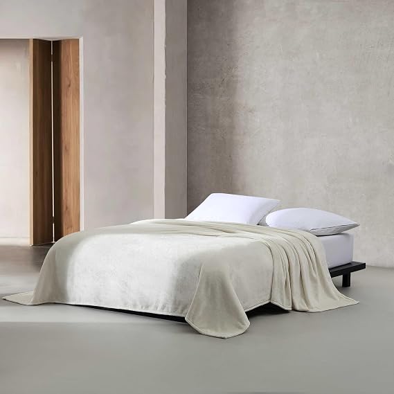 Calvin Klein - Queen Size Blanket, Ultra-Soft Plush Bedding, Self-Hem Binding for Tailored Finish, Throw Blanket for Couch & Bed (Ivory)