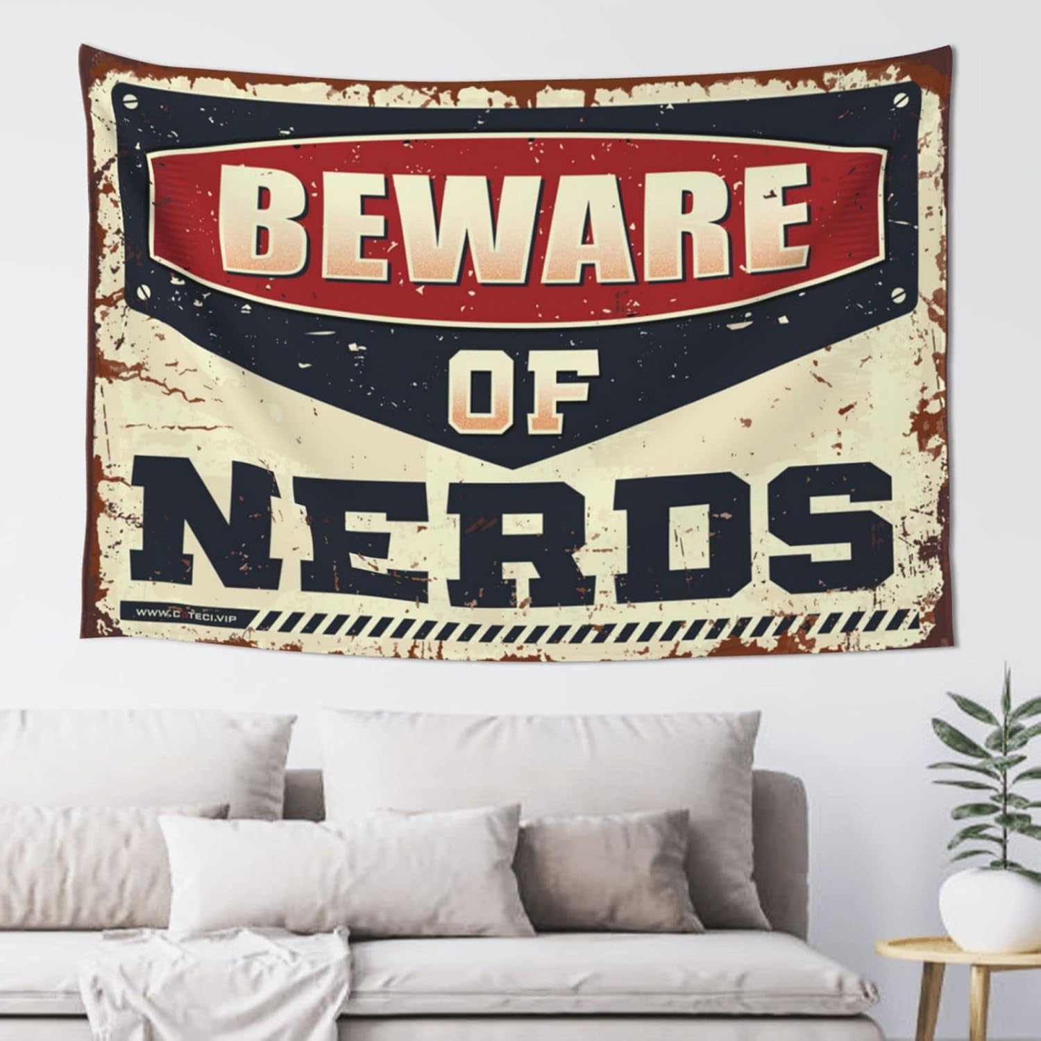 クールなルームアクセサリー ティーンズ ボーイズ Beware of Nerds タペストリー アティック ルーム デコ ホーム バー 装飾 サイズ:75X100CM