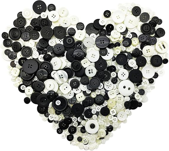 600-700Pcs Assorted Size Black and White Craft Buttons White Black Button for Crafts Bulk Buttons Black White for Crafting Art DIY Decor