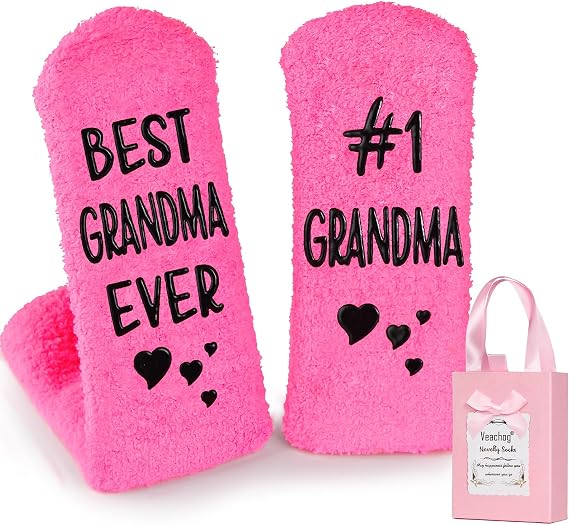 Veachog Funny Novelty Socks Gifts for Mom Grandma Nana Wife Aunt Daughter Sister Nurse Boss Mama Bear Dog Cat Mom Socks Fuzzy