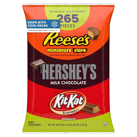 HERSHEY'S, KIT KAT and REESE'S Assorted Milk Chocolate Candy Bulk Bag, 80.32 oz (265 Pieces)