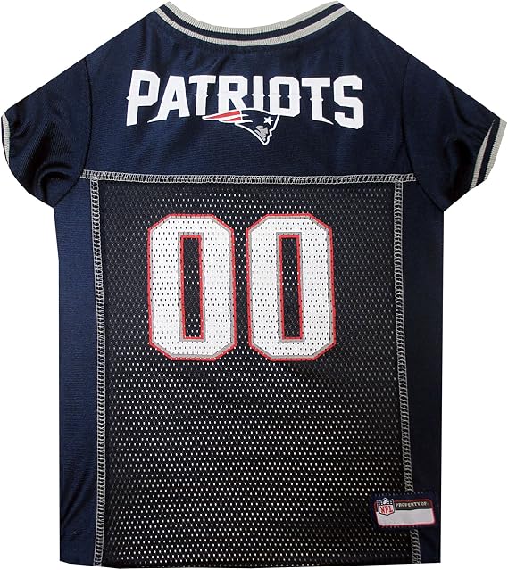 NFL New England Patriots Dog Jersey, Size: X-Small. Best Football Jersey Costume for Dogs & Cats. Licensed Jersey Shirt.