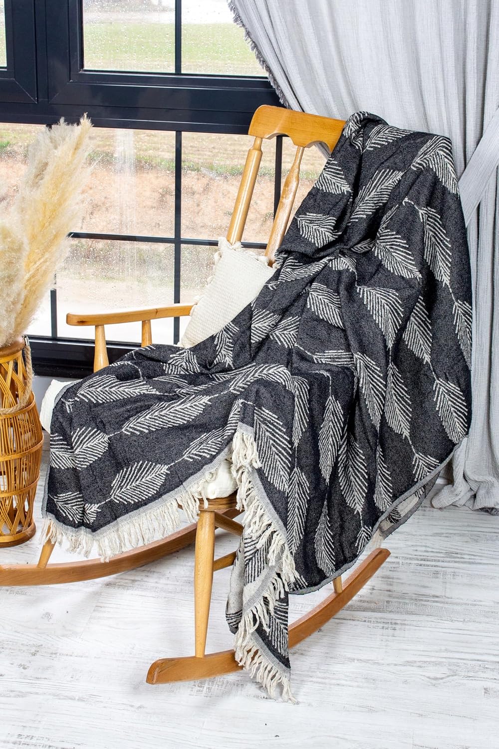 Lüks 100% Pamuk Koltuk Şalı TV Battaniyesi, Geniş 130x170 cm Yüksek Kaliteli Pamuklu Kumaş Dekoratif Koltuk Atma Şal Battaniyeleri Cozy Nest Siyah